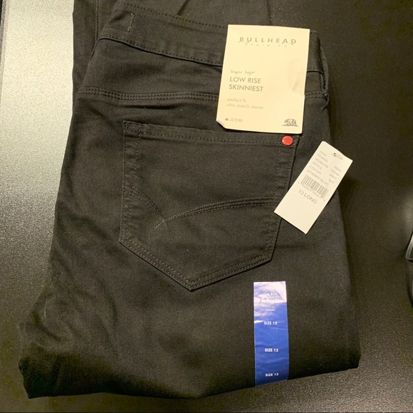 Bullhead low rise skinniest black jeans - 13 long